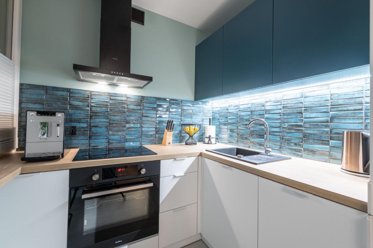 Apartment Frida Katowice Ligota Near Hospitals & Sum ภายนอก รูปภาพ